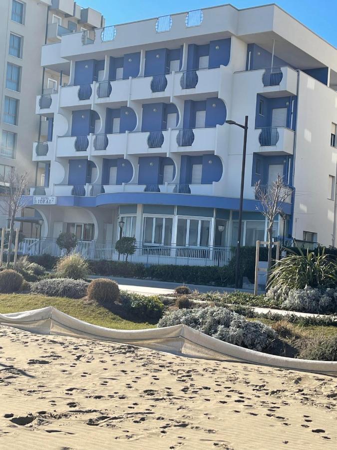 Hotel Ideal Rimini Exterior foto